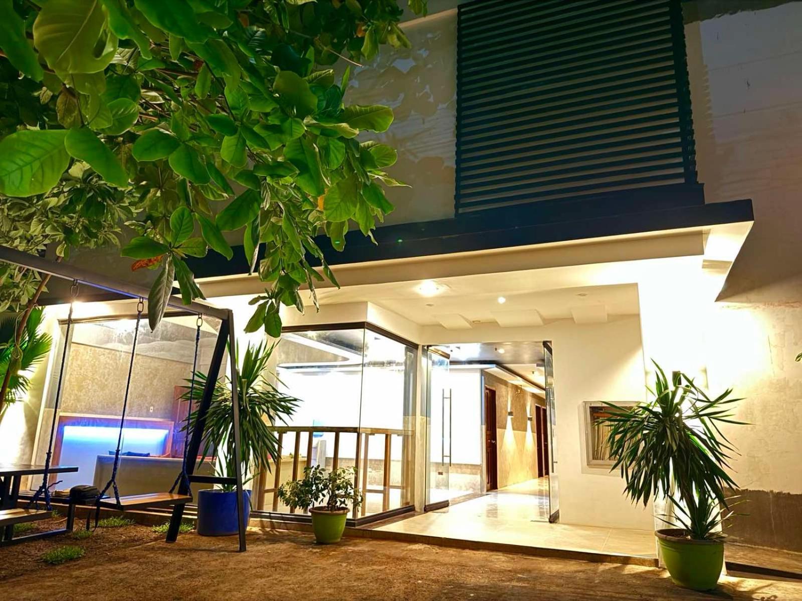 Goofy Ants Hostel Puerto Princesa Luaran gambar